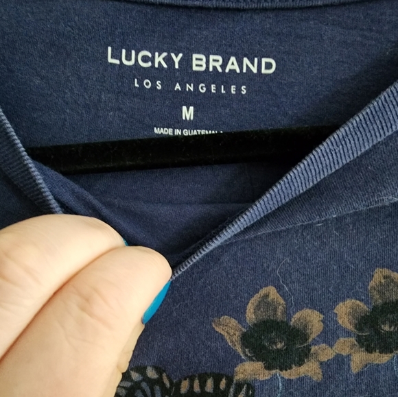 Graphic tee - Picture 2 of 3